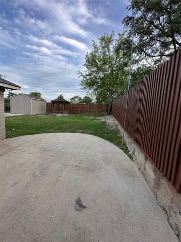 1130 Richard Drive, Garland, TX 75040