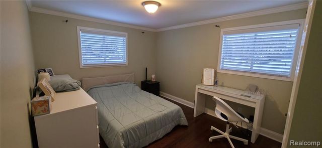 4832 Muriel Drive, Warren, MI 48092