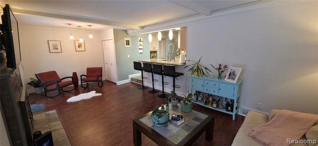 4832 Muriel Drive, Warren, MI 48092