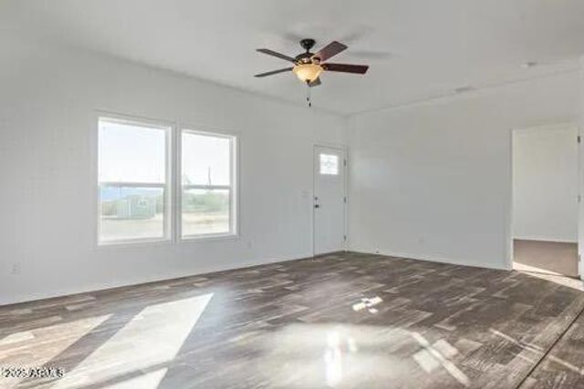 21376 W Mark Lane, Wittmann, AZ 85361