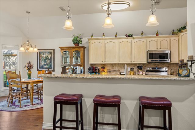 6921 Westover Drive, Granbury, TX 76049