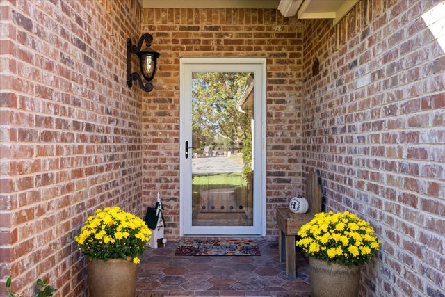 6921 Westover Drive, Granbury, TX 76049