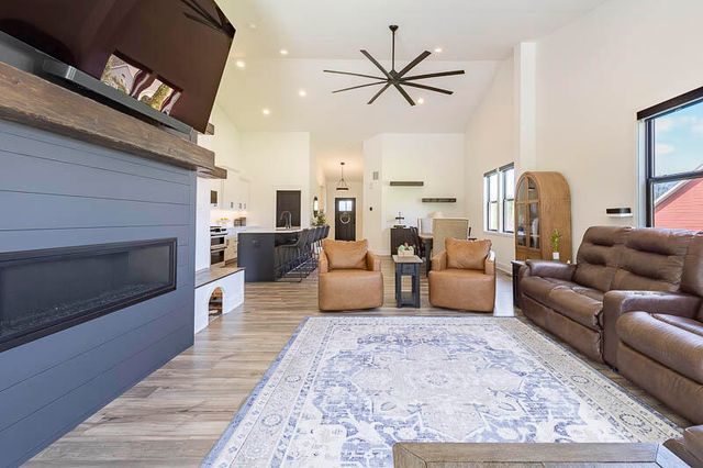 539 Scenic View Avenue, Valparaiso, IN 46385