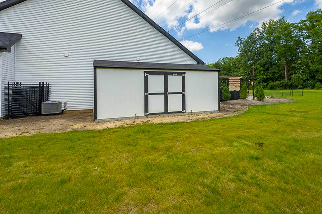539 Scenic View Avenue, Valparaiso, IN 46385