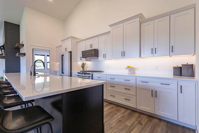 539 Scenic View Avenue, Valparaiso, IN 46385