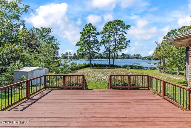423 Lake Shore Drive, Sunset Beach, NC 28468