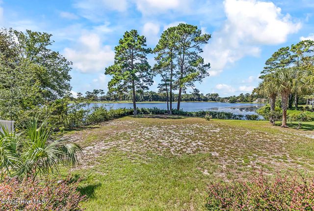 423 Lake Shore Drive, Sunset Beach, NC 28468