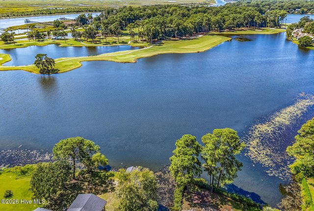 423 Lake Shore Drive, Sunset Beach, NC 28468