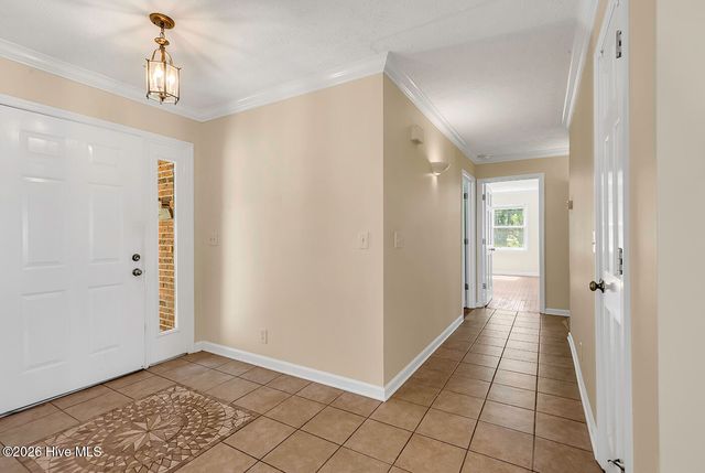 423 Lake Shore Drive, Sunset Beach, NC 28468