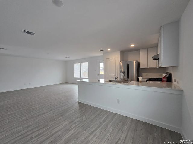 941 Landon Ridge, San Antonio, TX 78253