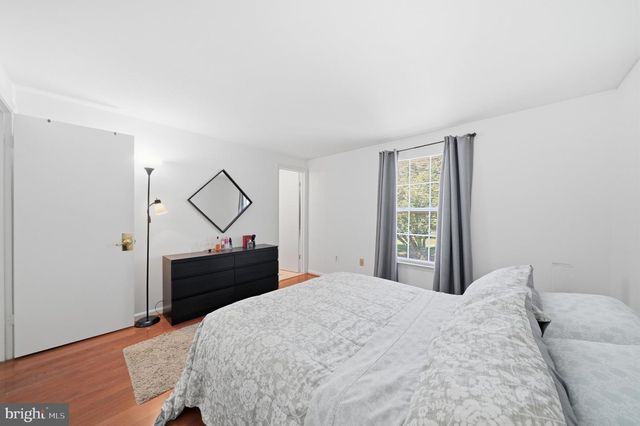 17516 LONGVIEW LN, Olney, MD 20832