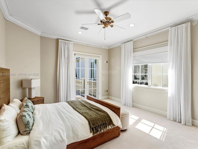 4040 Island Estates Dr, Aventura, FL 33160