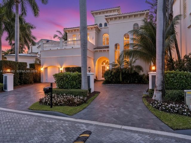 4040 Island Estates Dr, Aventura, FL 33160