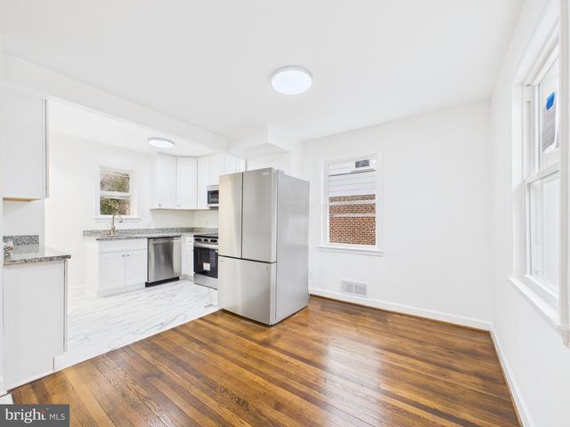 9723 NARRAGANSETT PKWY, College Park, MD 20740