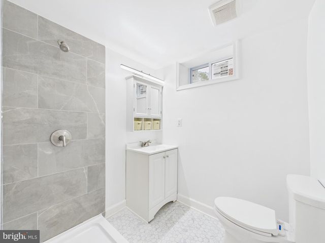 9723 NARRAGANSETT PKWY, College Park, MD 20740