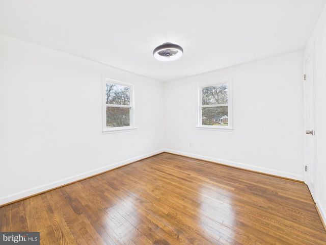 9723 NARRAGANSETT PKWY, College Park, MD 20740