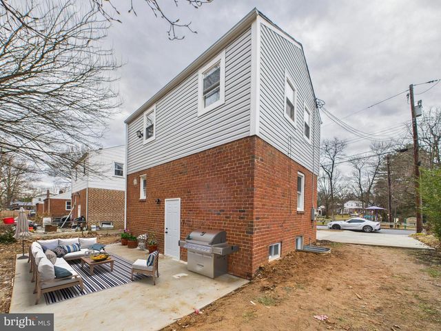 9723 NARRAGANSETT PKWY, College Park, MD 20740