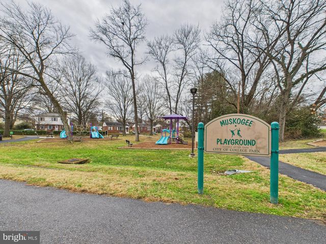 9723 NARRAGANSETT PKWY, College Park, MD 20740