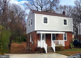 9723 NARRAGANSETT PKWY, College Park, MD 20740