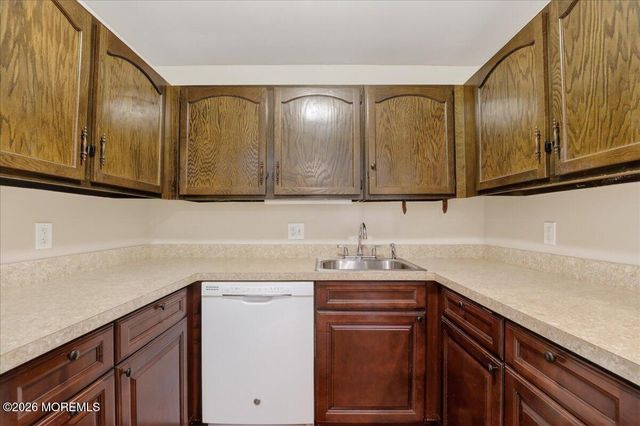 330 Shore Drive E2, Highlands, NJ 07732