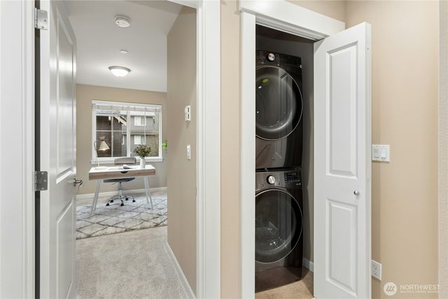 909 4th Avenue NE, Issaquah, WA 98029