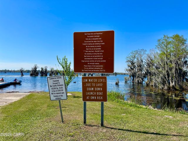 4944 Deerwood Avenue, Youngstown, FL 32466