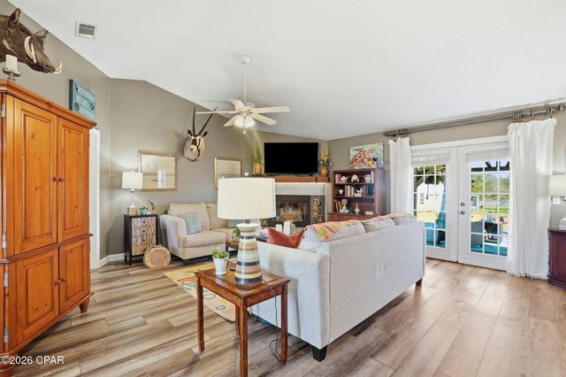 4944 Deerwood Avenue, Youngstown, FL 32466