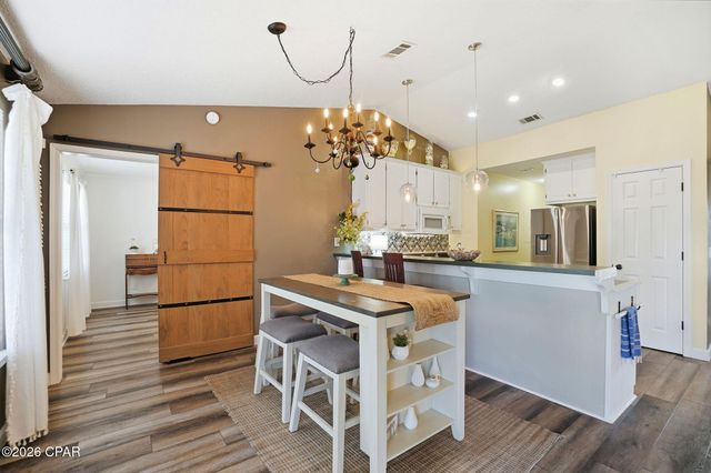 4944 Deerwood Avenue, Youngstown, FL 32466