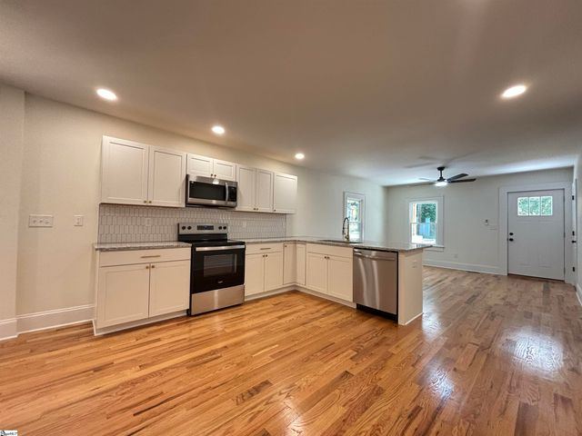 207 Bailey Street, Greenville, SC 29609
