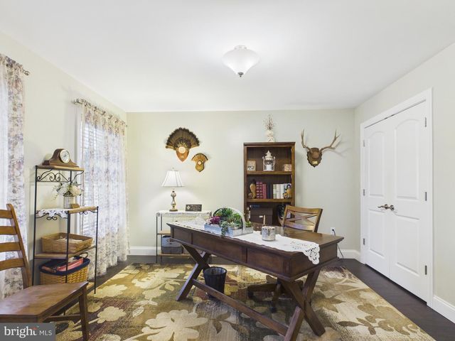 1125 CHURCH RD, York, PA 17404