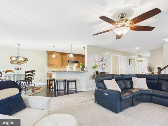 1125 CHURCH RD, York, PA 17404