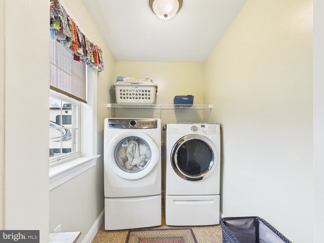 1125 CHURCH RD, York, PA 17404