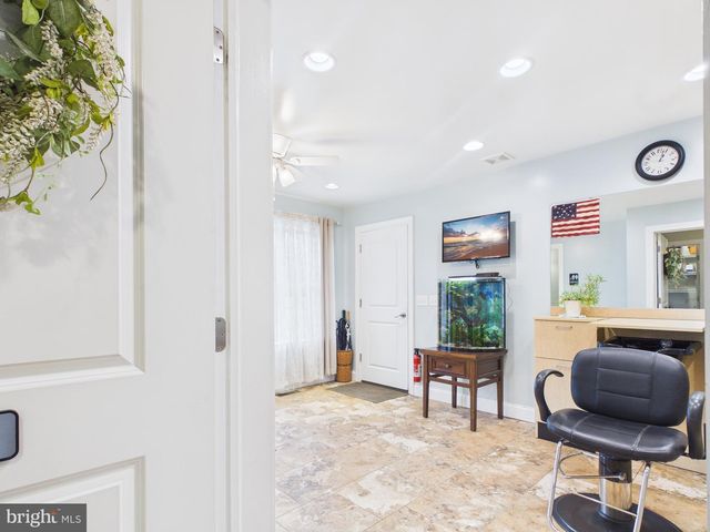 1125 CHURCH RD, York, PA 17404