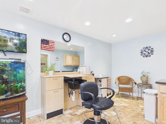 1125 CHURCH RD, York, PA 17404