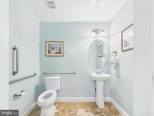 1125 CHURCH RD, York, PA 17404