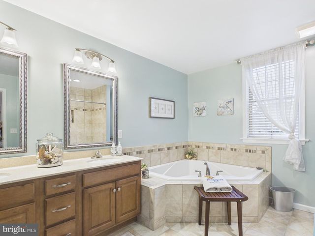 1125 CHURCH RD, York, PA 17404