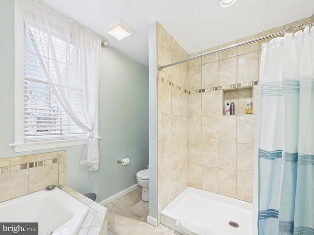 1125 CHURCH RD, York, PA 17404