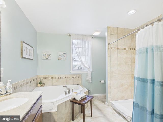 1125 CHURCH RD, York, PA 17404