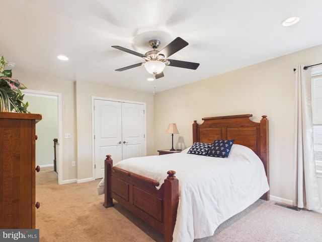 1125 CHURCH RD, York, PA 17404