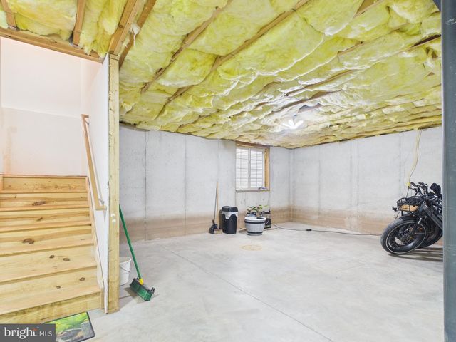 1125 CHURCH RD, York, PA 17404