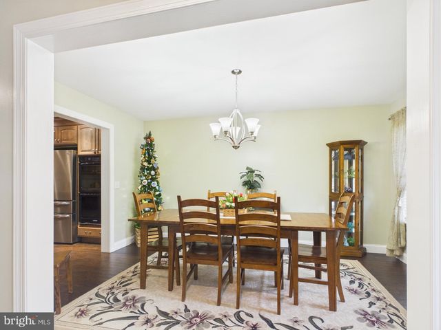 1125 CHURCH RD, York, PA 17404