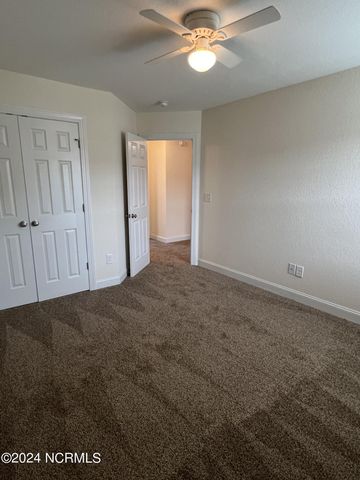 2404 Chavis Drive B, Greenville, NC 27858