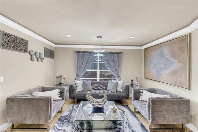 4587 25th CT SW, Naples, FL 34116