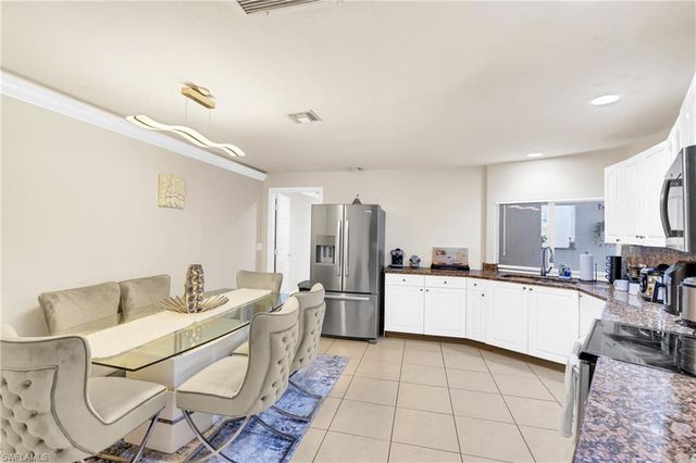 4587 25th CT SW, Naples, FL 34116