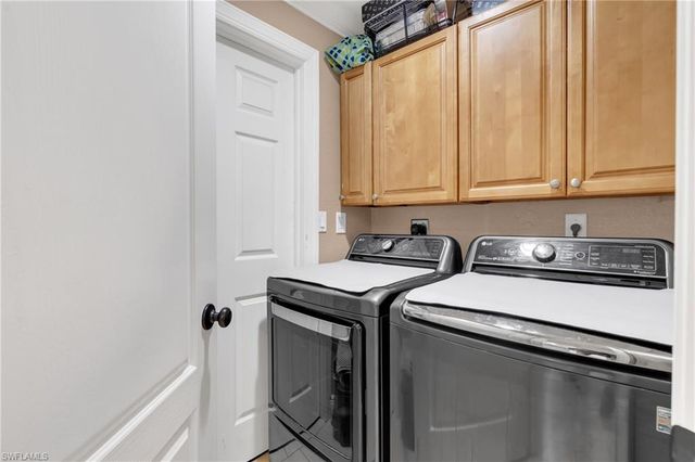 4587 25th CT SW, Naples, FL 34116