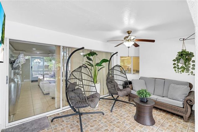 4587 25th CT SW, Naples, FL 34116