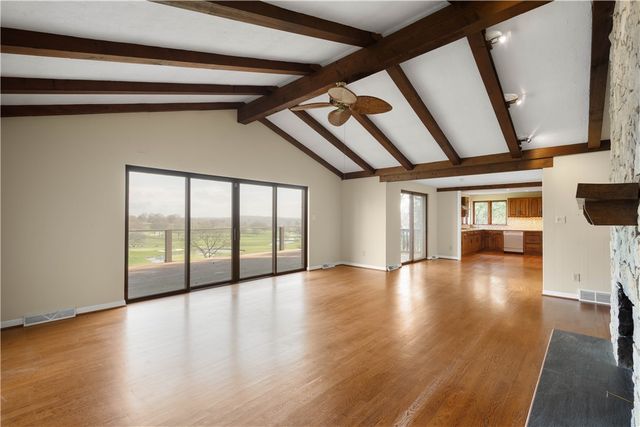 1679 Hastings Mill, Upper St Clair, PA 15241