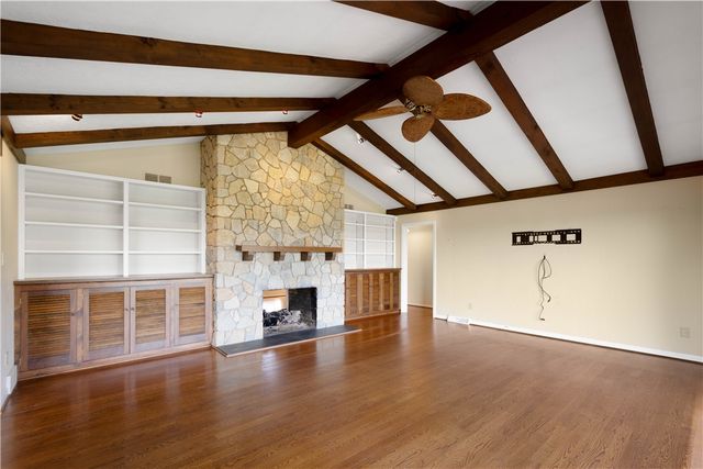 1679 Hastings Mill, Upper St Clair, PA 15241