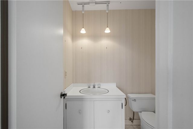 1679 Hastings Mill, Upper St Clair, PA 15241