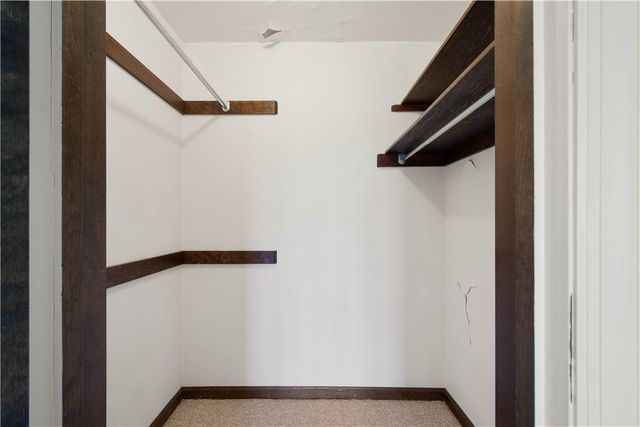 1679 Hastings Mill, Upper St Clair, PA 15241